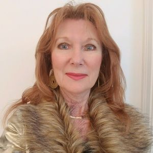 Meet your Posher, Connie